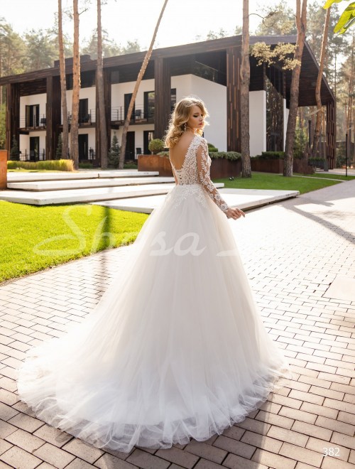 https://www.sposa-lia.com/images/stories/virtuemart/product/382       (3).jpg